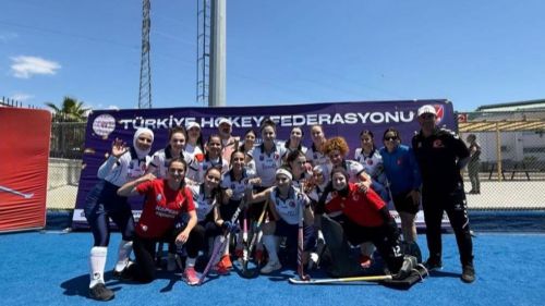 Gaziantep Polisgücü'nün Sultanları 3'te 3 yaptı